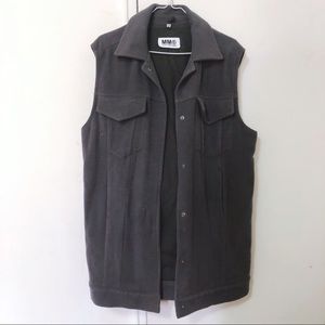 Mm6 Margiela unisex sleevless jacket coat